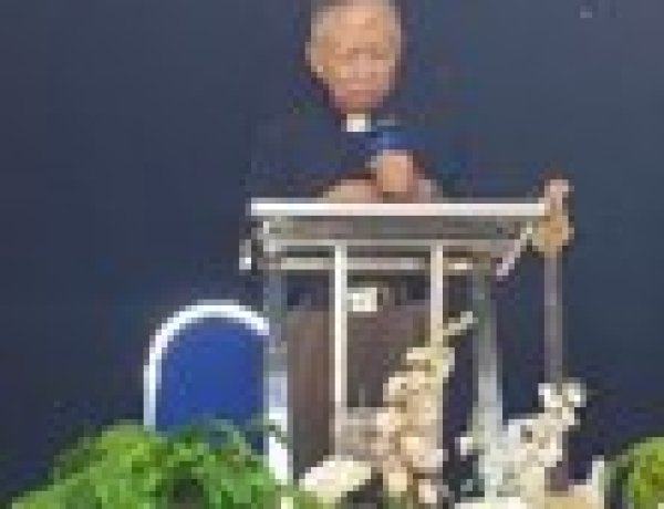 PERHATIAN ITU BERAKIBAT GEREJA BERKEMBANG